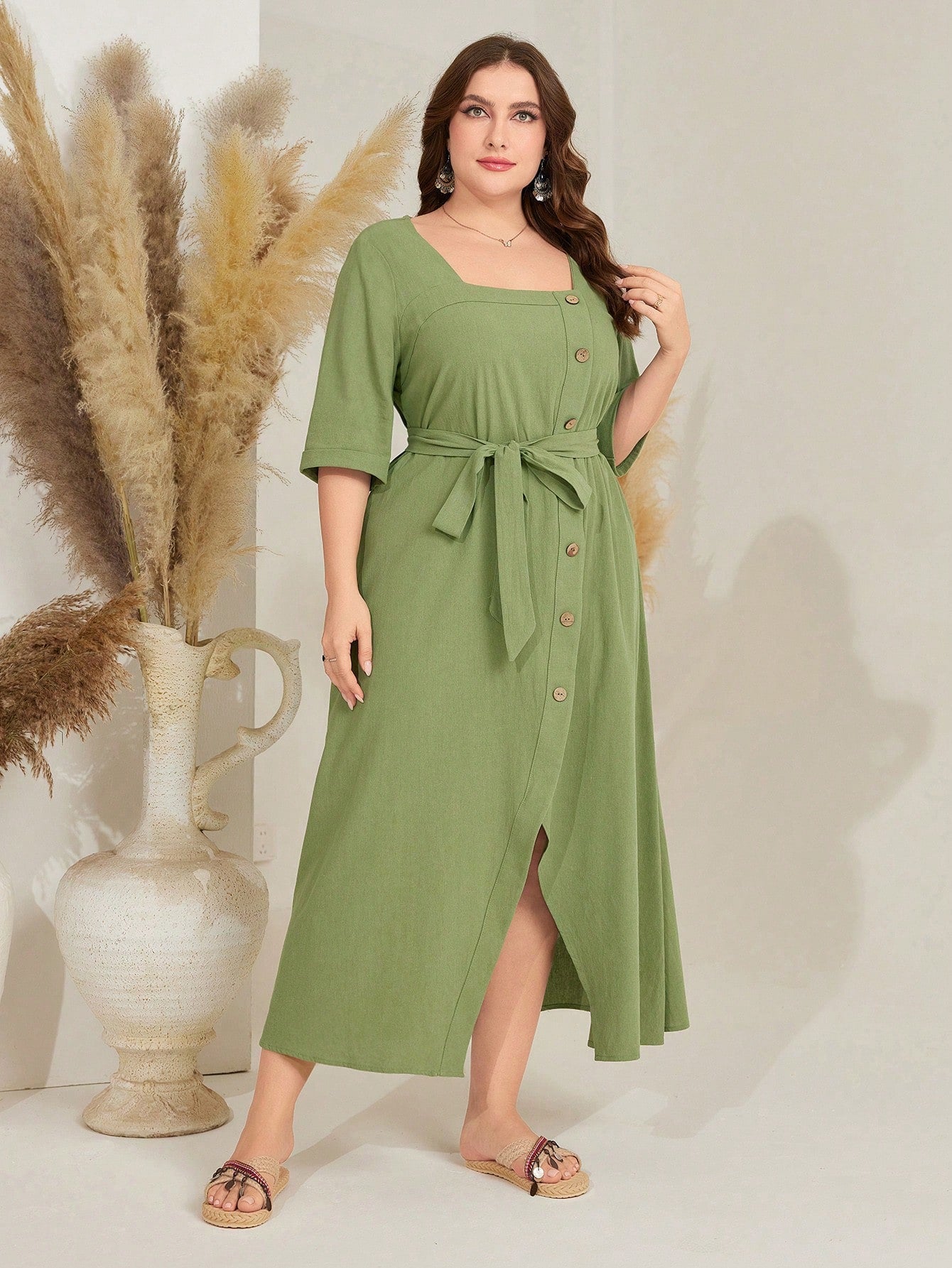 Women'S Plus Size Solid Color Square Neckline Dress With Button And Side Split