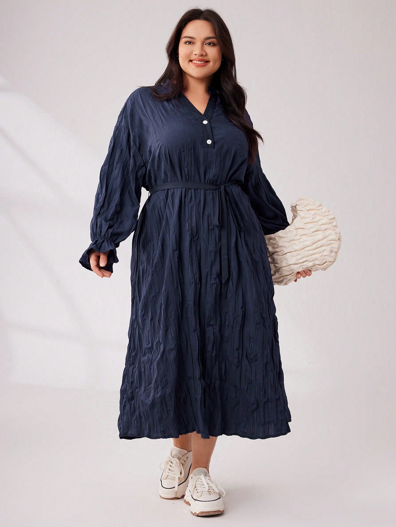 Plus Size Women'S Textured Ruffle Sleeve Dress