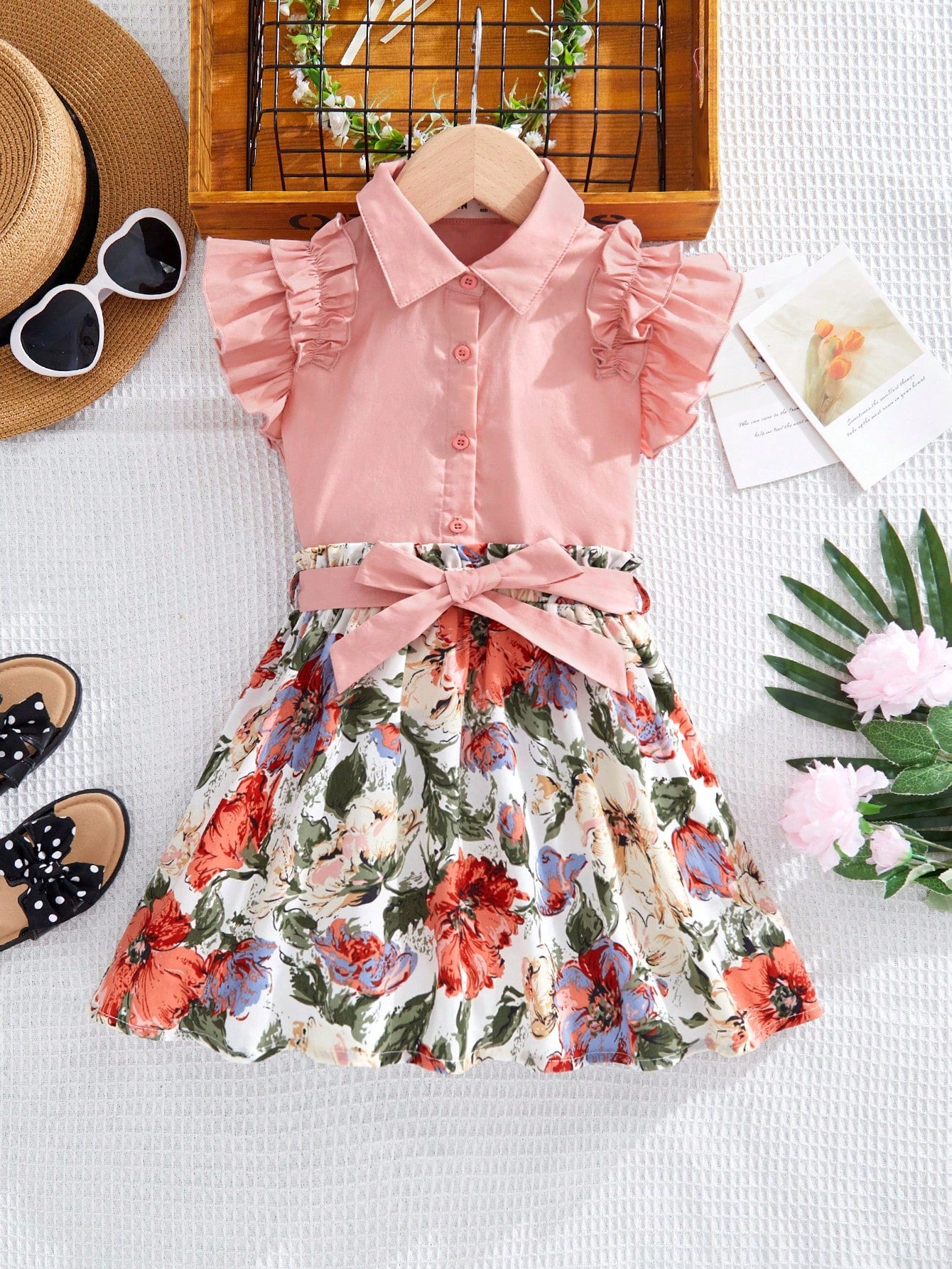 Young Girls' Matching Casual Short Flying Flounce Sleeve Shirt With Ruffle Hem & Floral Printed Skirt Set