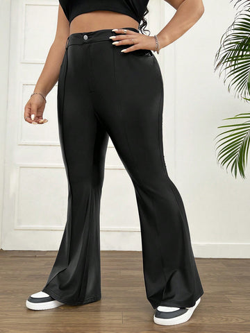 Plus Size High-Rise Flare Leggings-Black