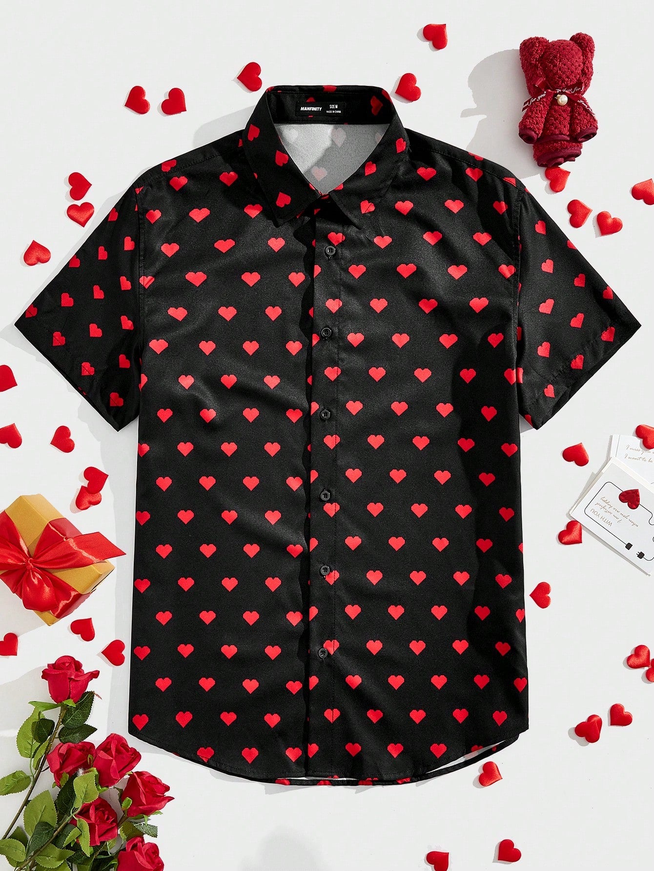 Men'S Short Sleeve Woven Casual Shirt With Heart Print