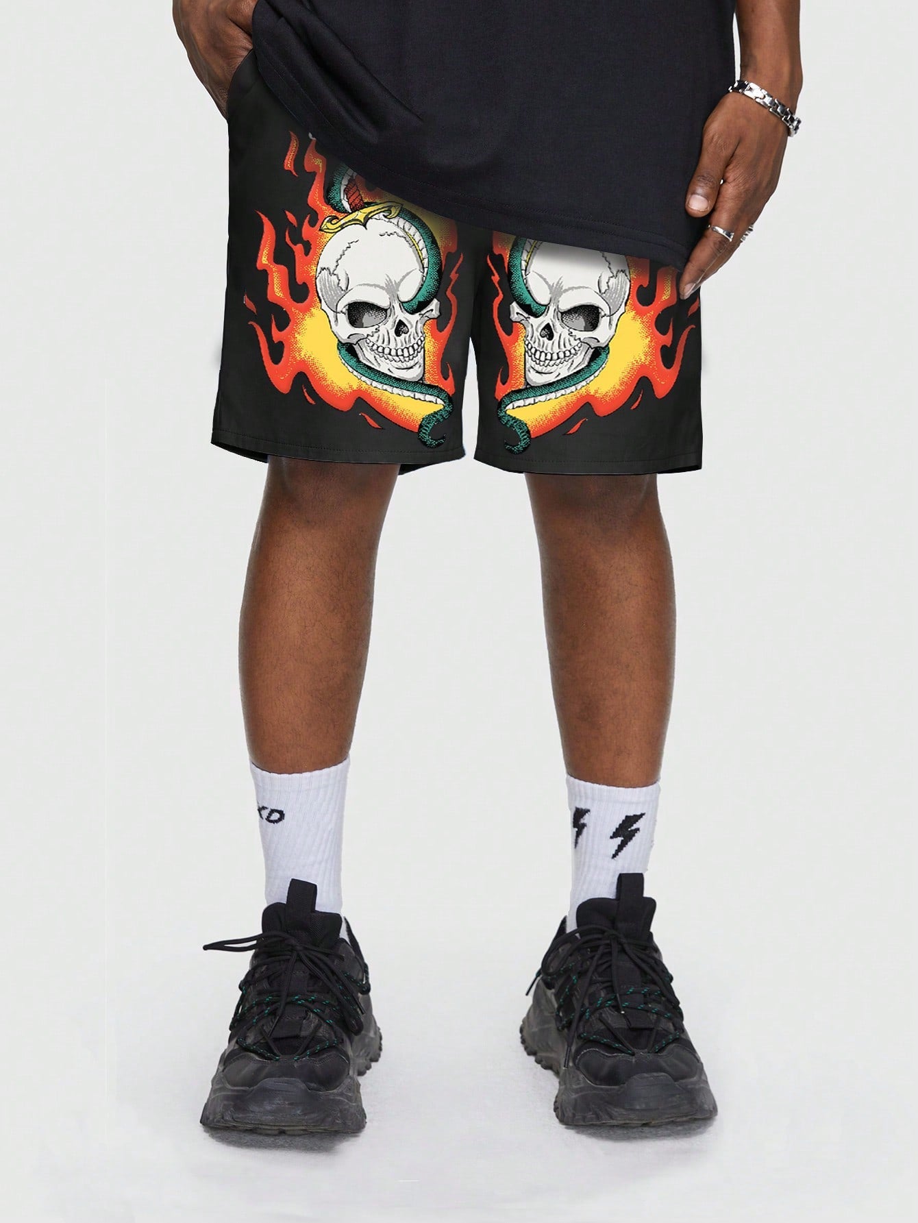 Men'S Skull & Snake Print Shorts