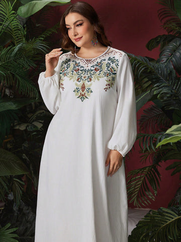 Plus Size Floral Embroidery Lantern Sleeve Dress